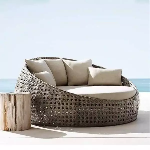 Round rattan outdoor sofa, 150×120×75cm - Brown